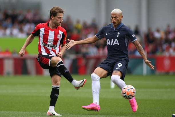 行政策的坚 行政策的坚